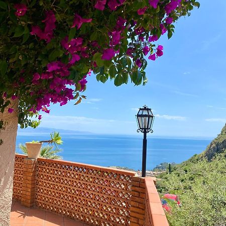 Villa Zen Taormina Exterior photo
