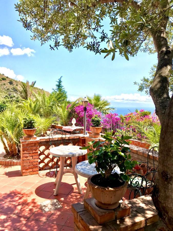 Villa Zen Taormina Exterior photo
